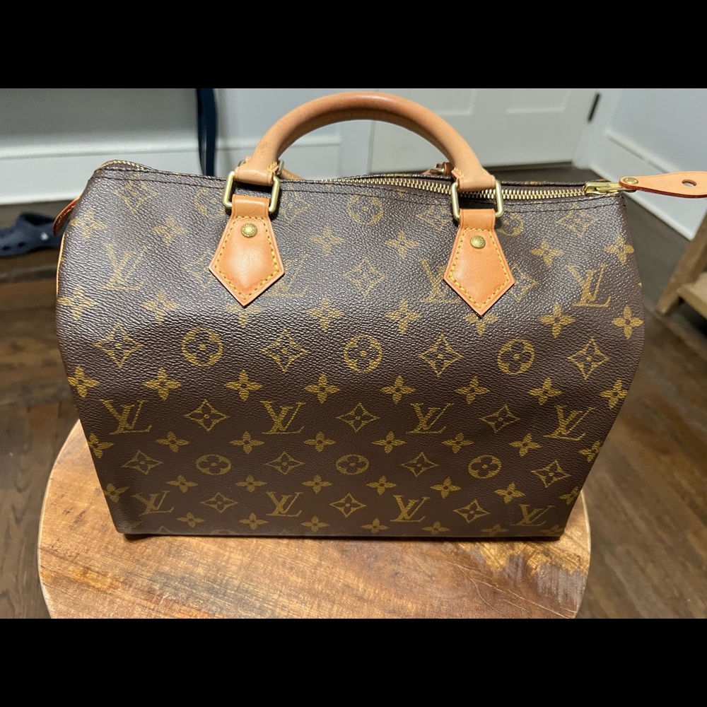 Louis Vuitton Speedy 30 handbag